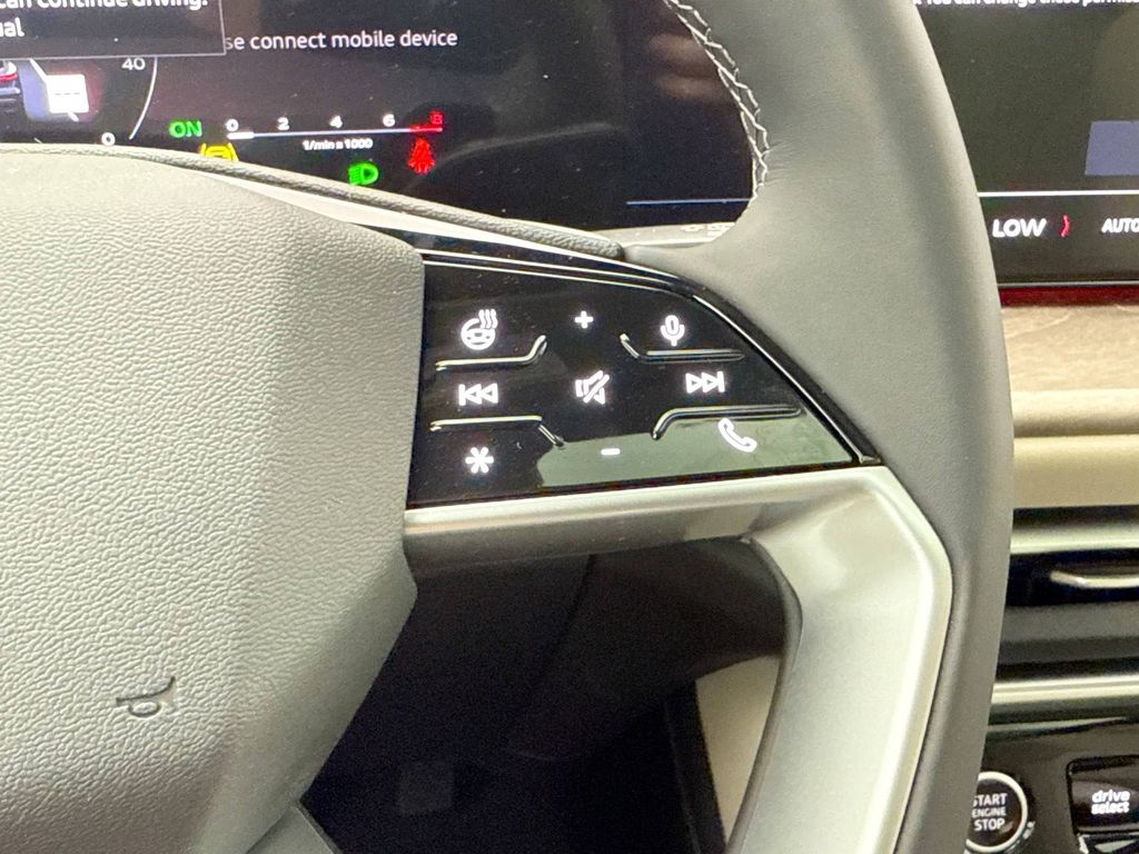 Thumbnail: 2025 Audi Q5 - 12