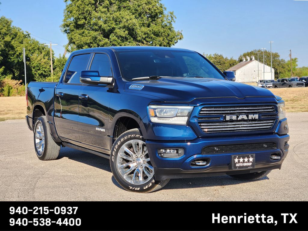 2023 RAM 1500 Azul (Patriot Blue Pearlcoat) Camioneta Todo terreno 8 velocidades Automática