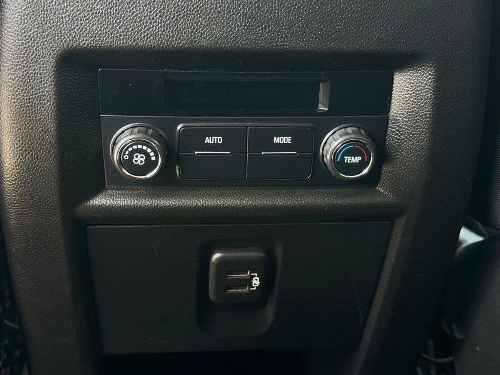 Used 2021 Chevrolet Traverse SUV