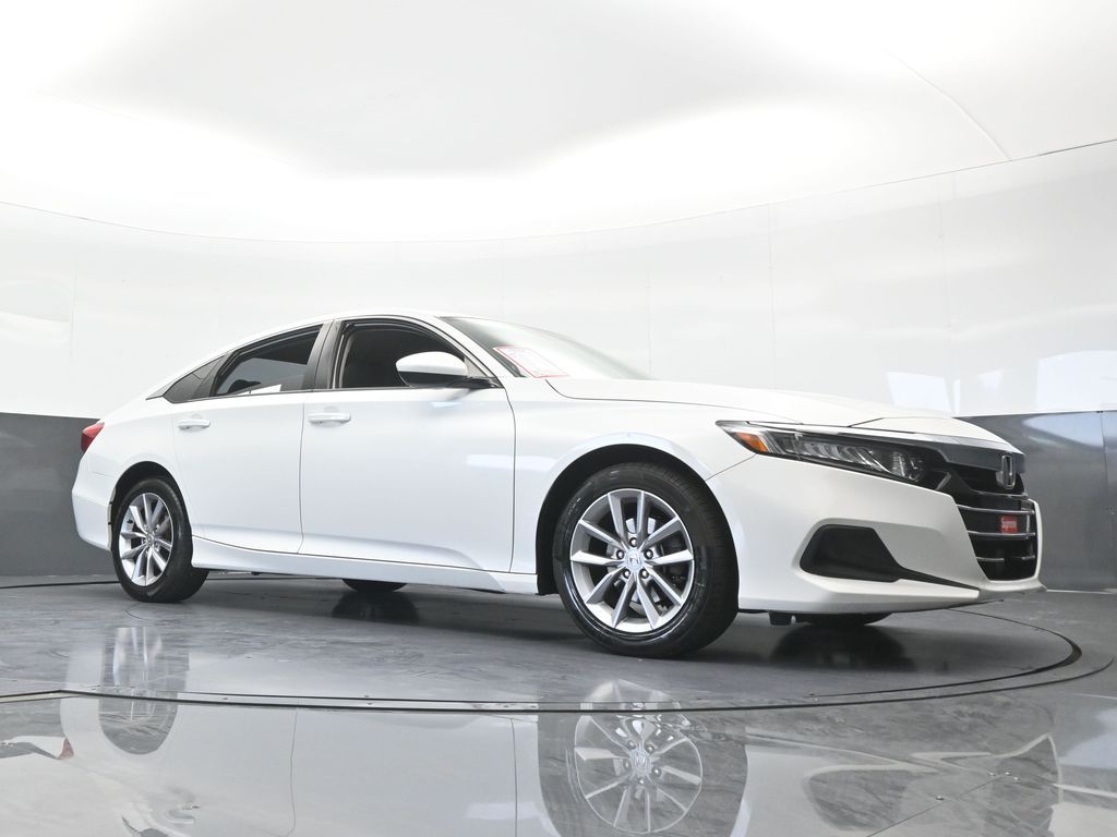 Used 2021 White Honda LX image 58