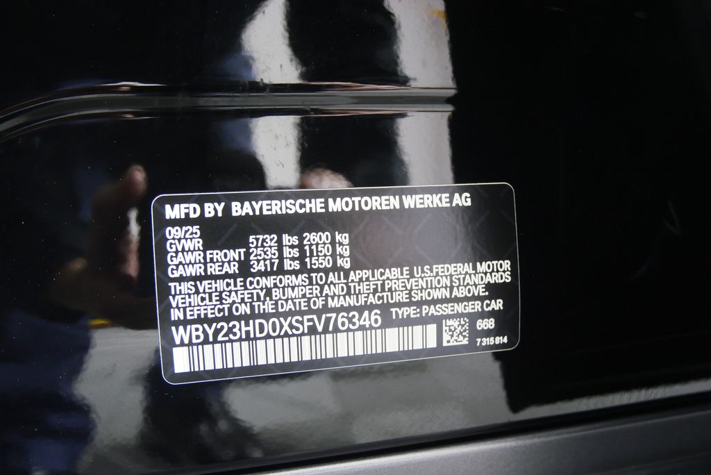 Thumbnail: 2025 BMW i4 - 32