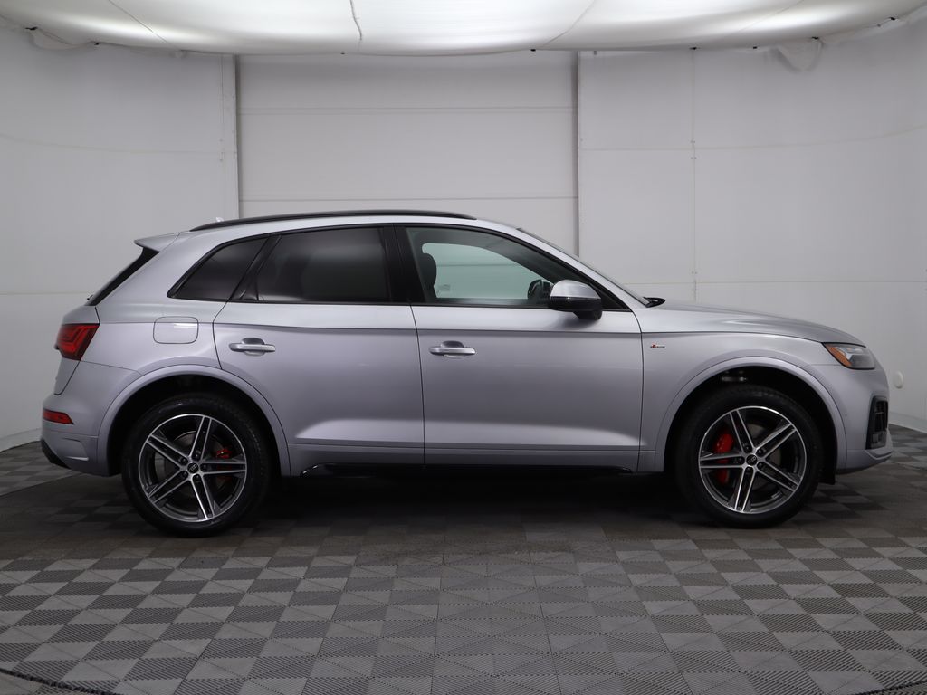 2025 Audi Q5  4