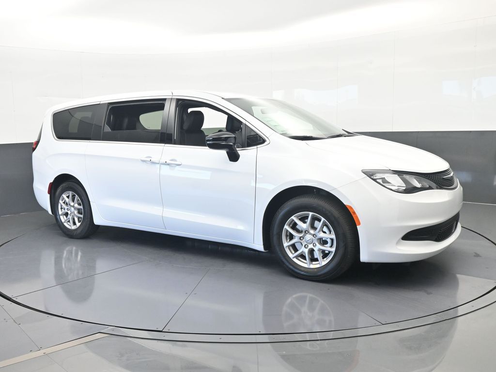 New 2026 Bright White Clearcoat Chrysler LX image 8