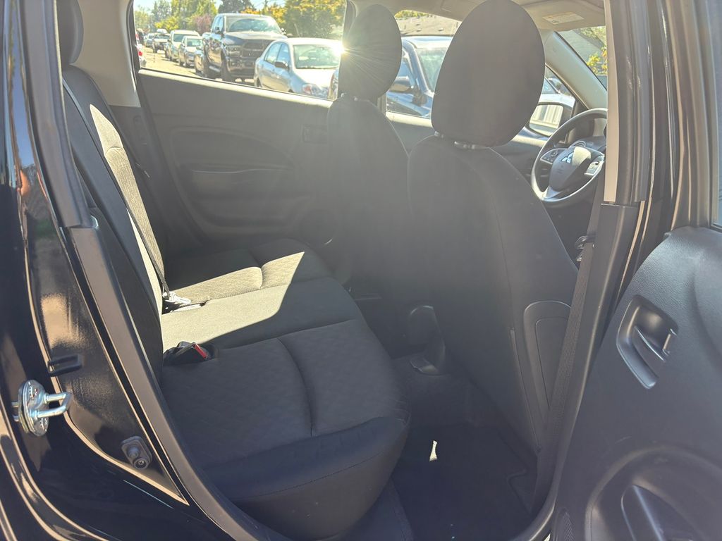2021 Mitsubishi Mirage ES