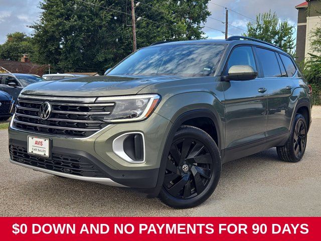 Green 2025 Volkswagen Atlas SUV / Crossover Front-Wheel Drive 8-Speed Automatic