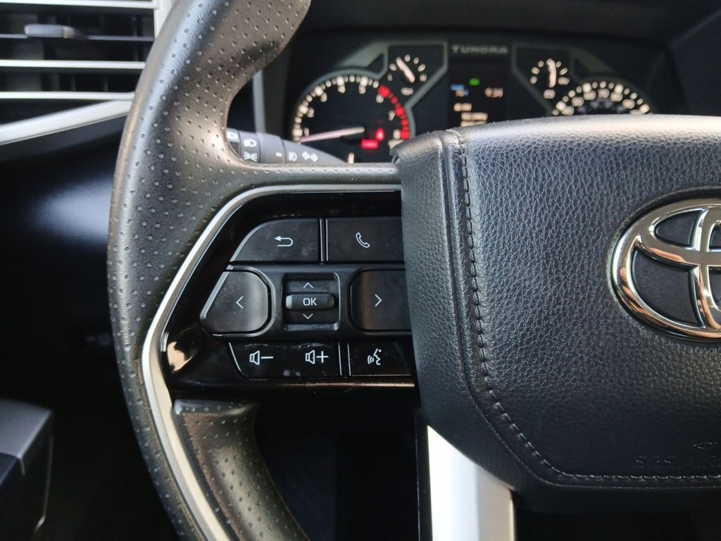 Used Car 2022 Toyota Tundra  Sr5 For Sale Under $35,000 In Austin, Texas