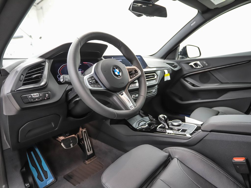 2024 BMW 2 Series M235i xDrive 10