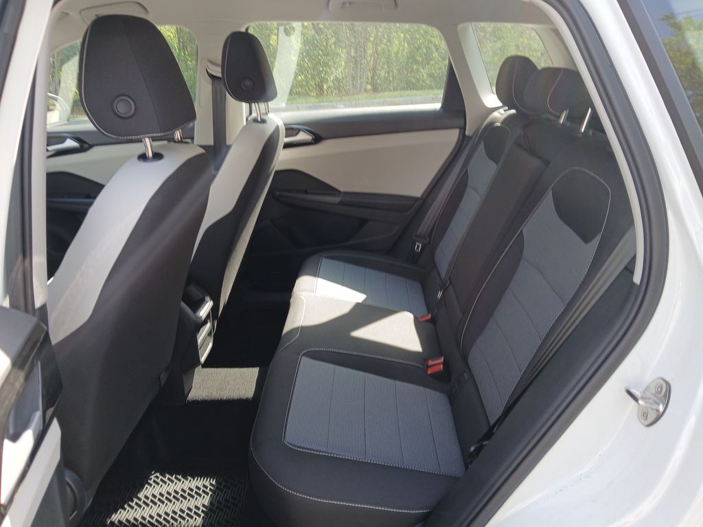 New 2026 White Volkswagen 1.5T S image 23
