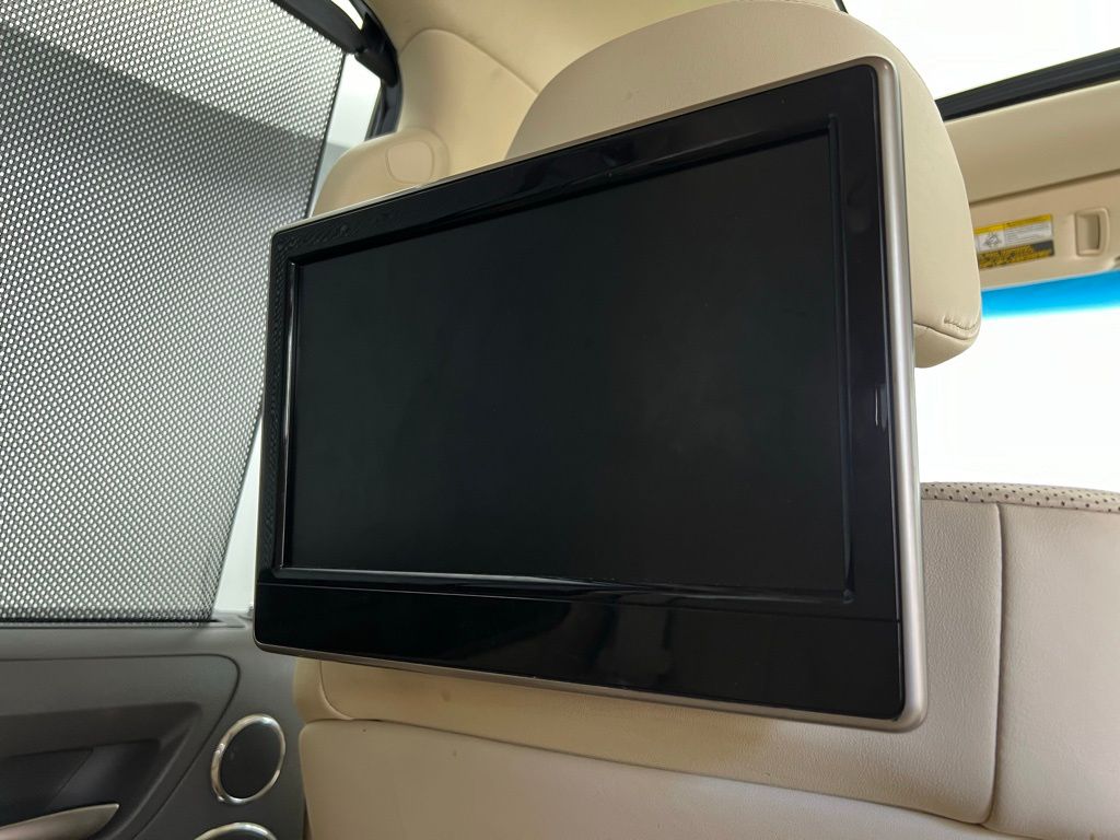 Thumbnail: 2016 Lexus LX - 20