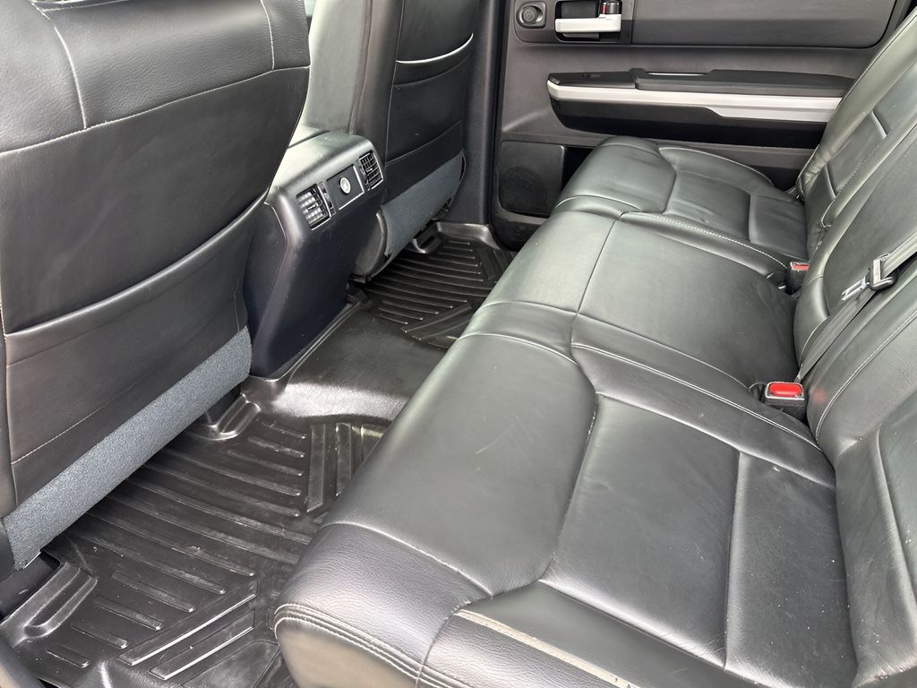 Used Car 2018 Toyota Tundra  Sr5 For Sale Under $35,000 In Austin, Texas