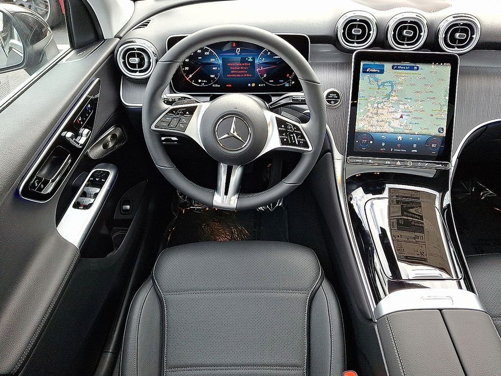 Thumbnail: 2026 Mercedes-Benz GLC - 7