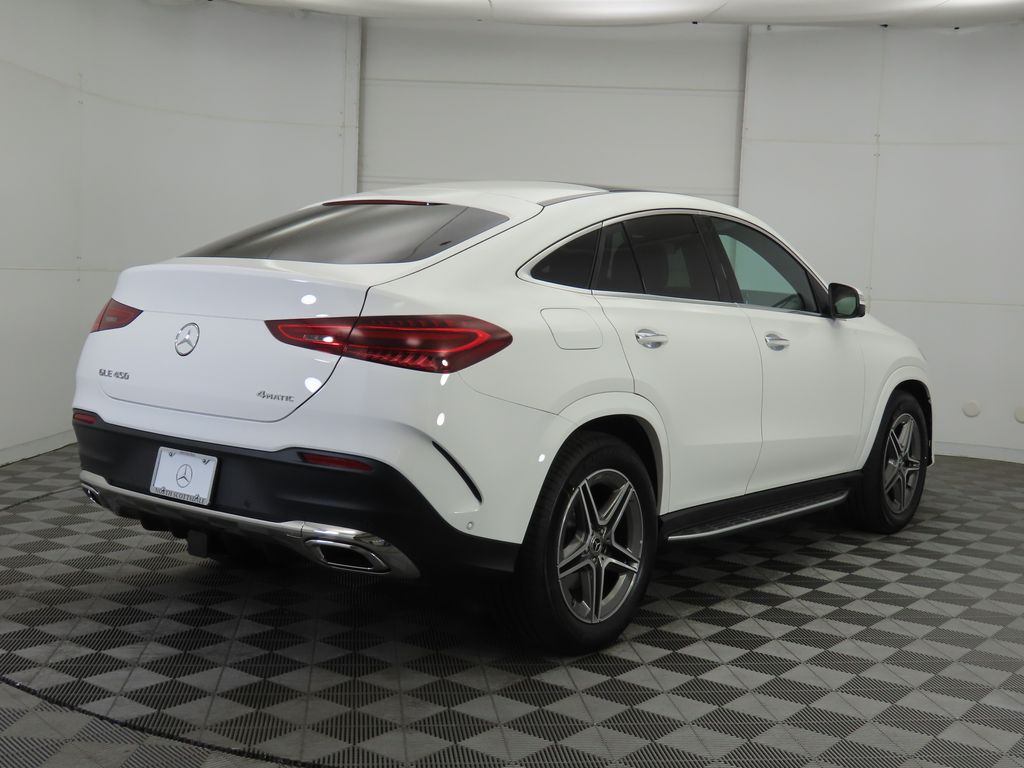 Thumbnail: 2026 Mercedes-Benz GLE - 5