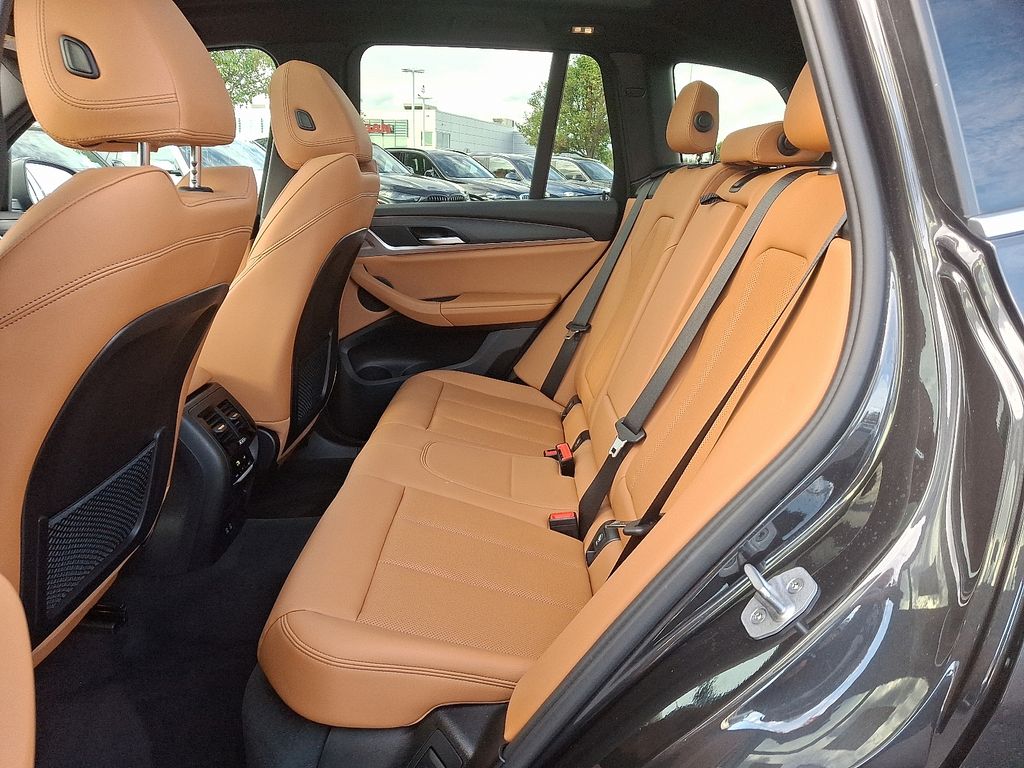 Thumbnail: 2023 BMW X3 - 10