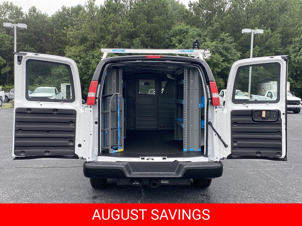 New 2026 Chevrolet Express 2500 Van
