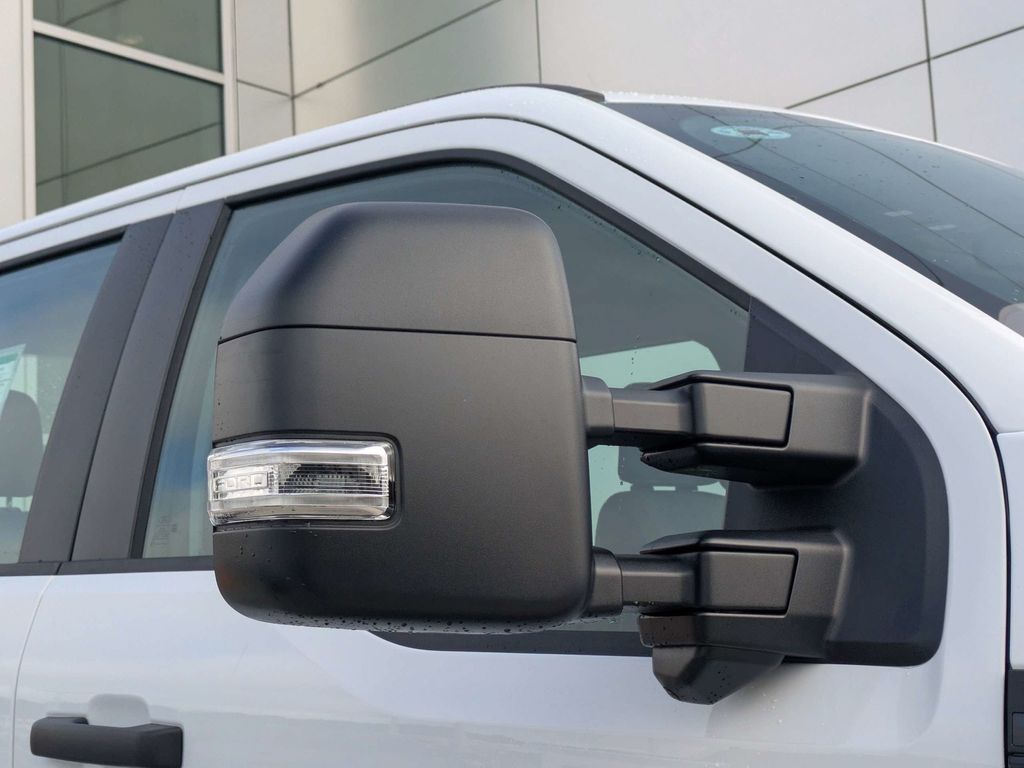 2027 Ford F-250 Super Duty XL