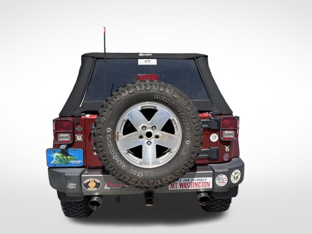 Used 2008 Red Jeep Unlimited Sahara image 7