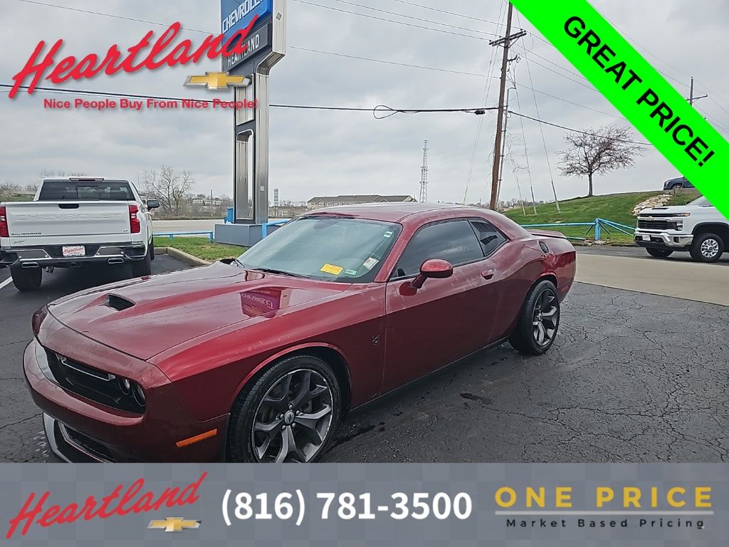 Octane Red Pearlcoat 2019 Dodge Challenger R/T RWD Coupe Rear-Wheel Drive 8-Speed Automatic