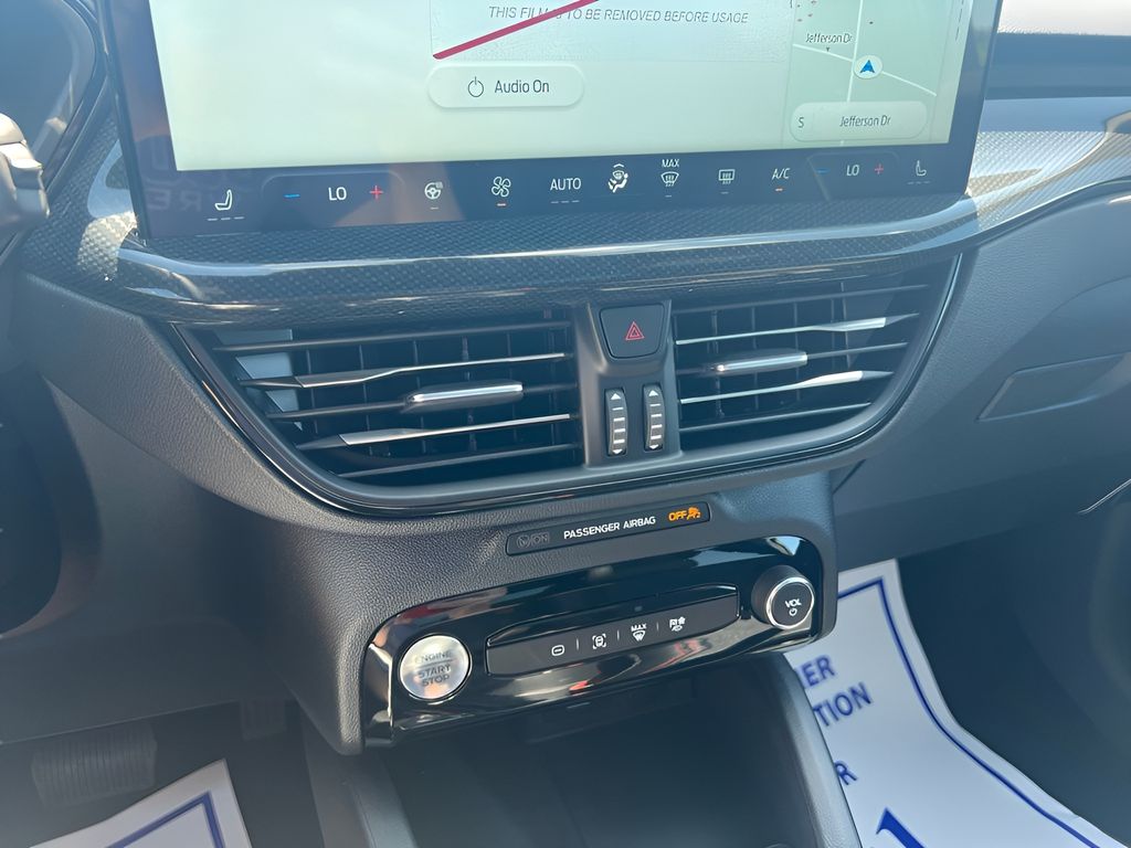 2025 Ford Escape Hybrid