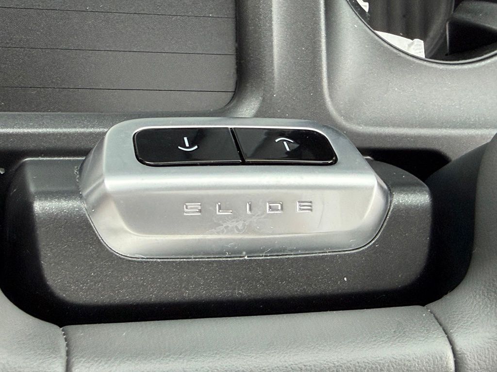 2025 Ford Expedition Active MAX