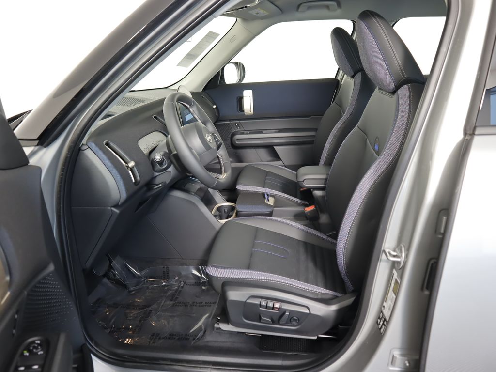 Thumbnail: 2025 MINI Cooper Countryman - 22