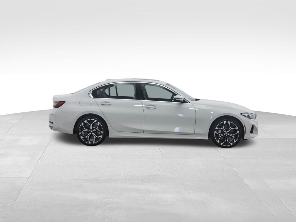 Thumbnail: 2025 BMW 3 Series - 7