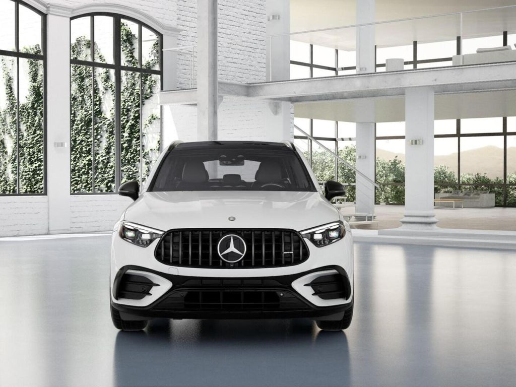 2025 Mercedes-Benz GLC 43 AMG 7