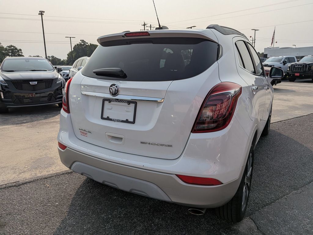 White Frost Tricoat 2018 Buick Encore SUV / Crossover Front-Wheel Drive 6-Speed Automatic Overdrive