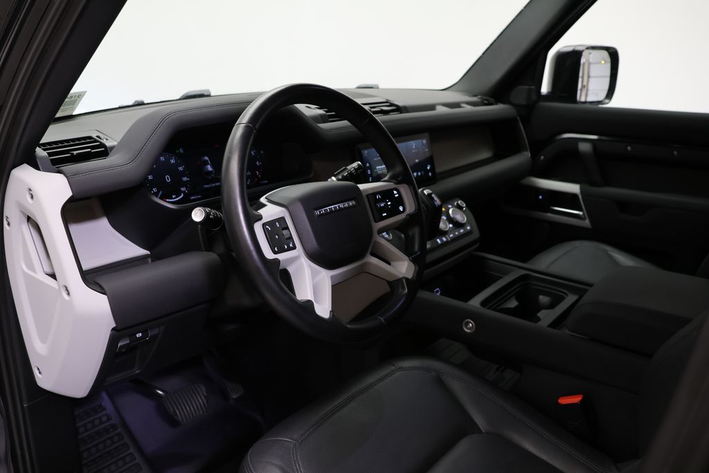 Thumbnail: 2023 Land Rover Defender - 28