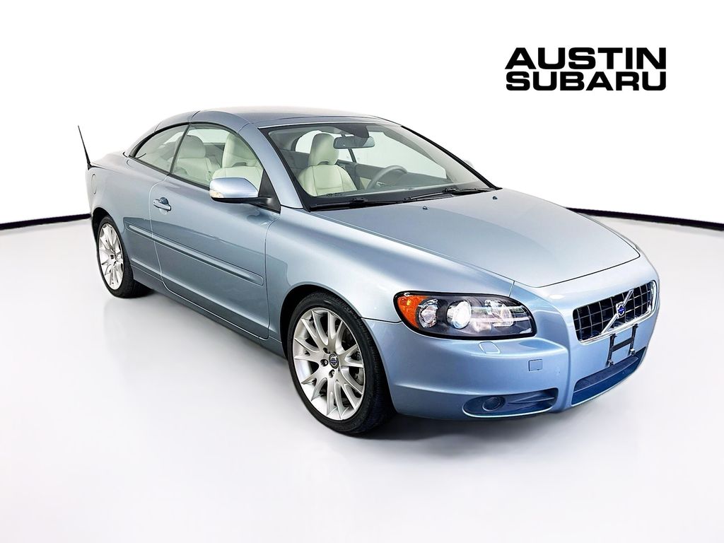 Blue 2007 Volvo C70 T5 Convertible Front-Wheel Drive 5-Speed Automatic