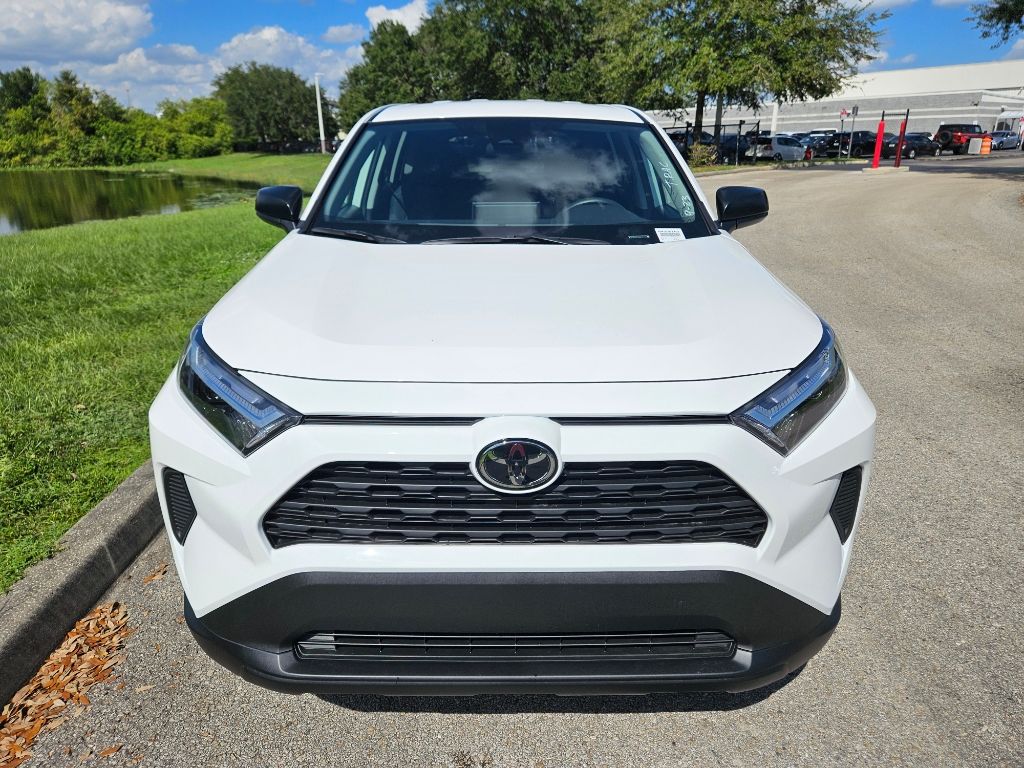 Thumbnail: 2024 Toyota RAV4 - 8