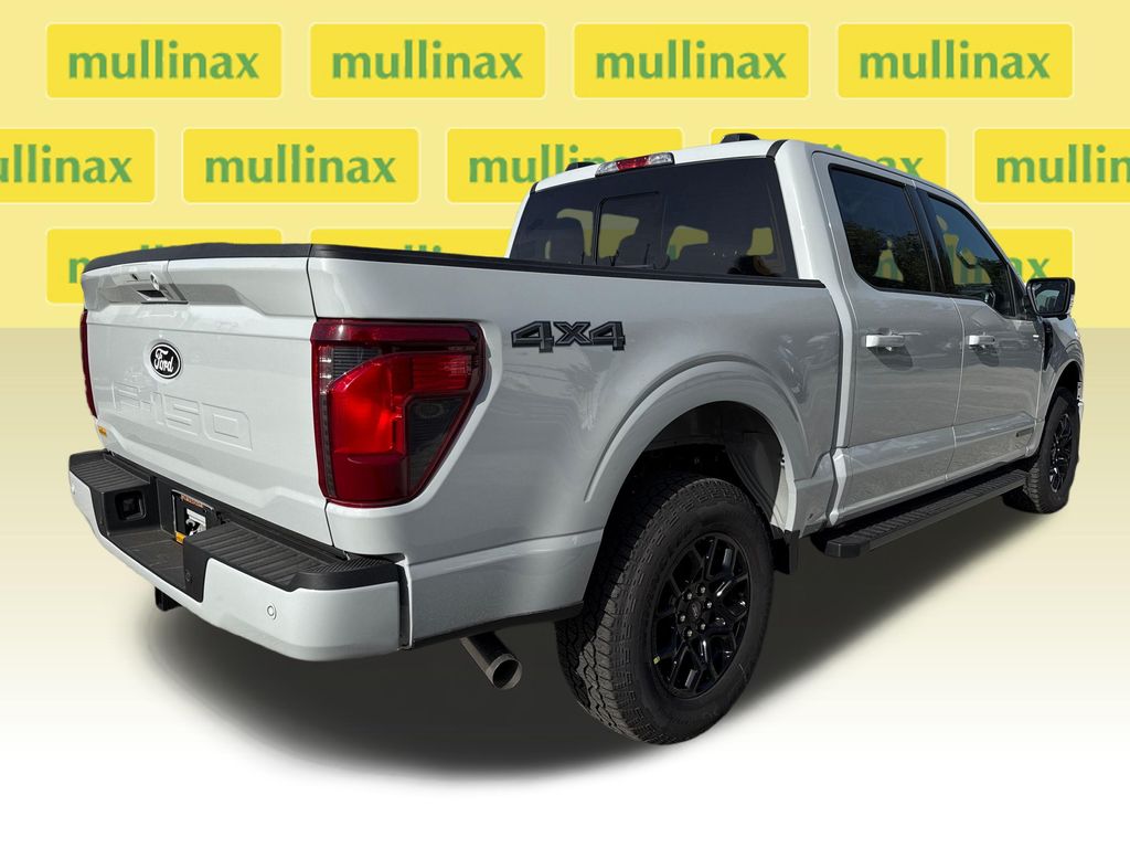New 2026 White Ford XLT image 16