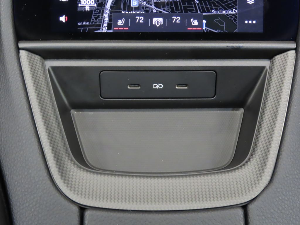 Thumbnail: 2025 Porsche Panamera - 32