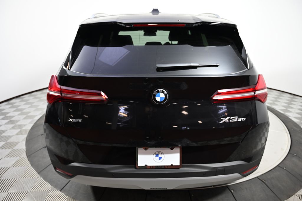 Thumbnail: 2026 BMW X3 - 4