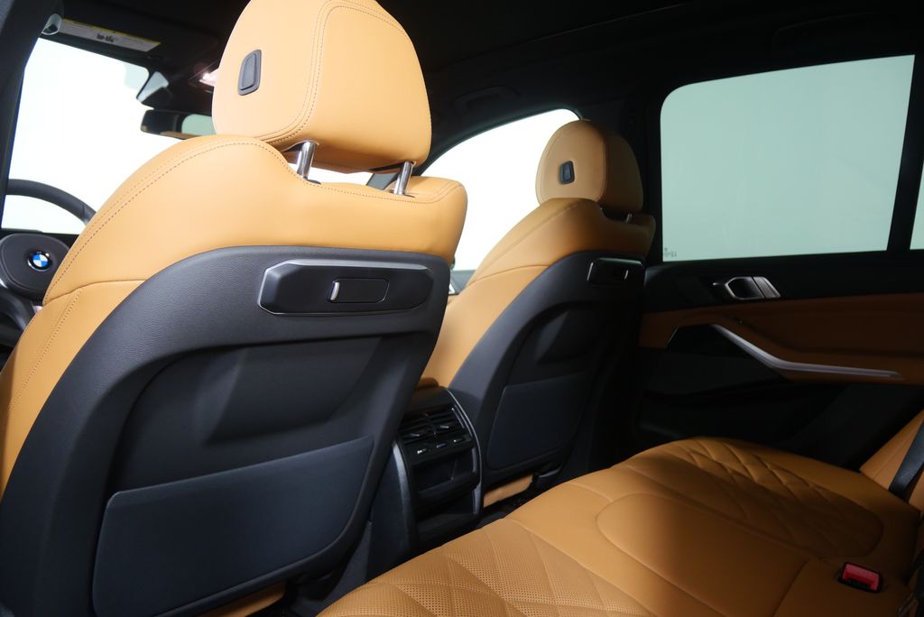 Thumbnail: 2026 BMW X5 - 15