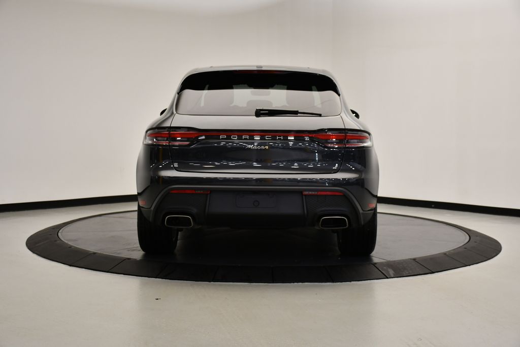 2025 Porsche Macan  6