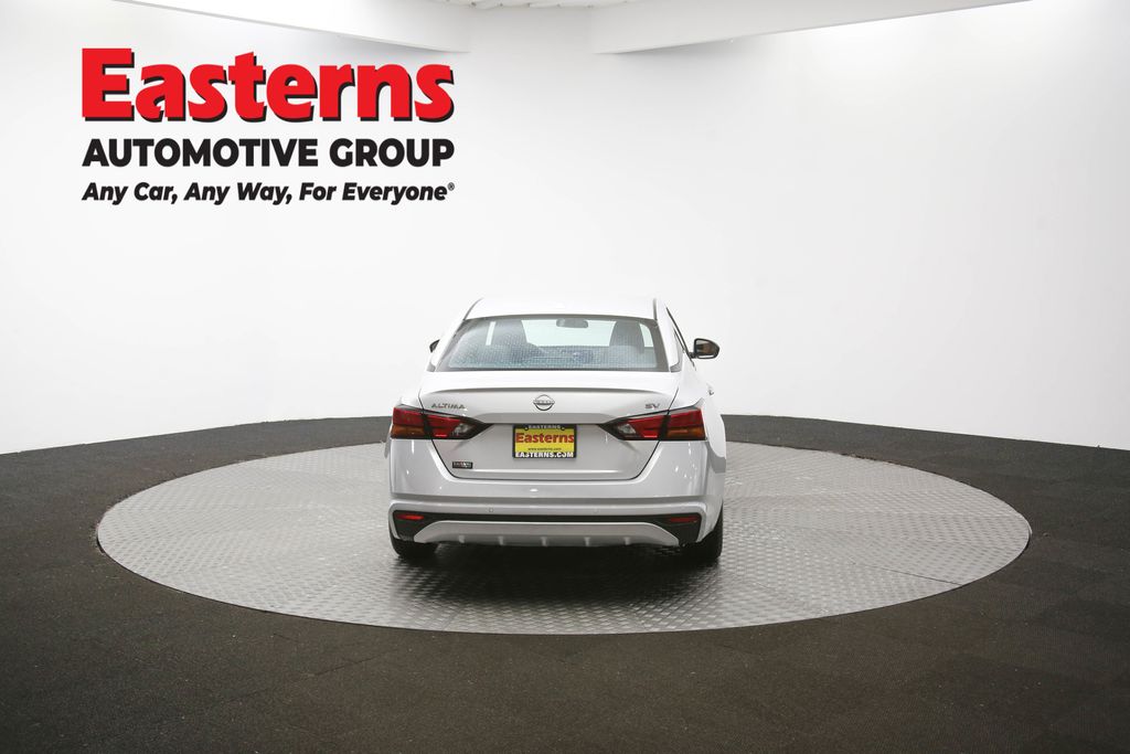 Used 2024 Silver Nissan 2.5 SV image 35