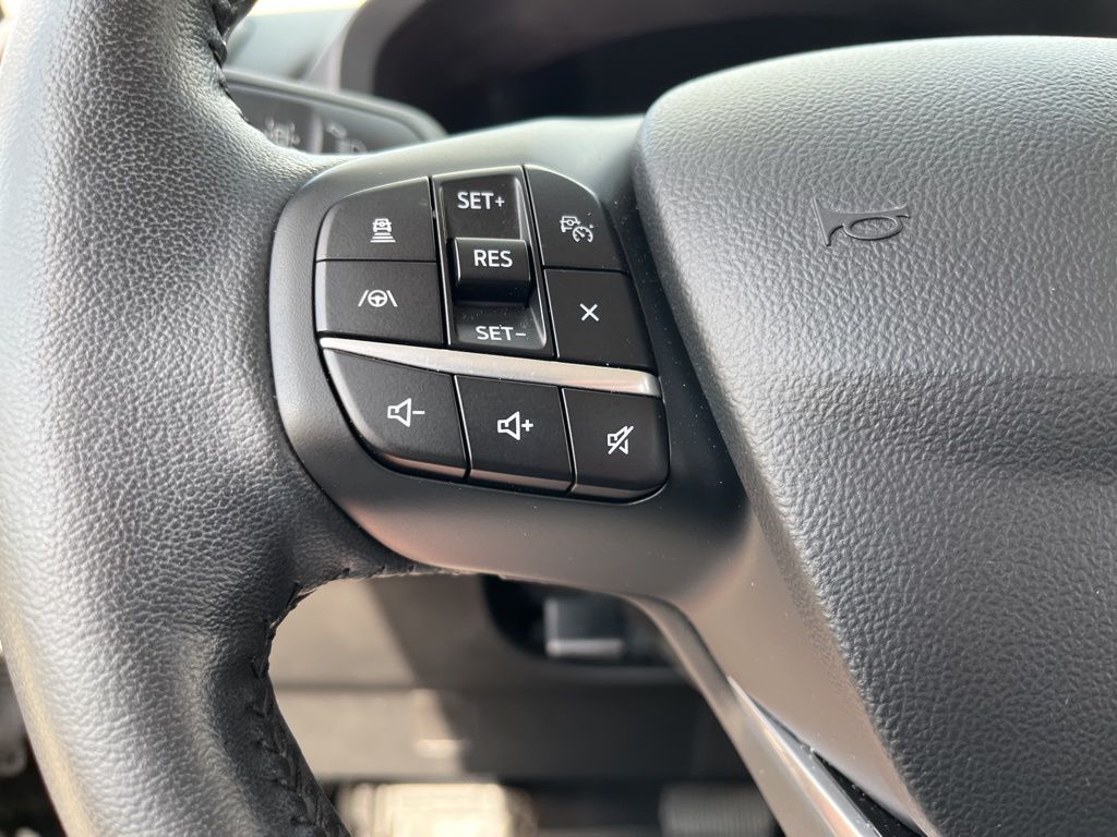 Thumbnail: 2022 Ford Bronco Sport - 22