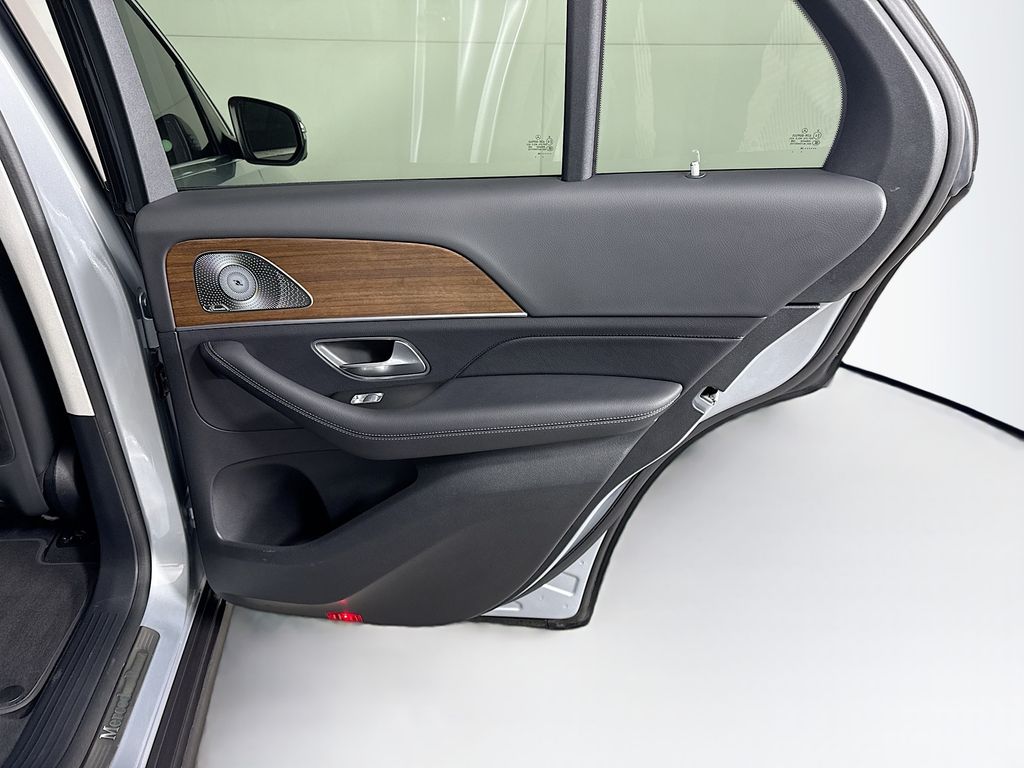 Thumbnail: 2024 Mercedes-Benz GLE - 28