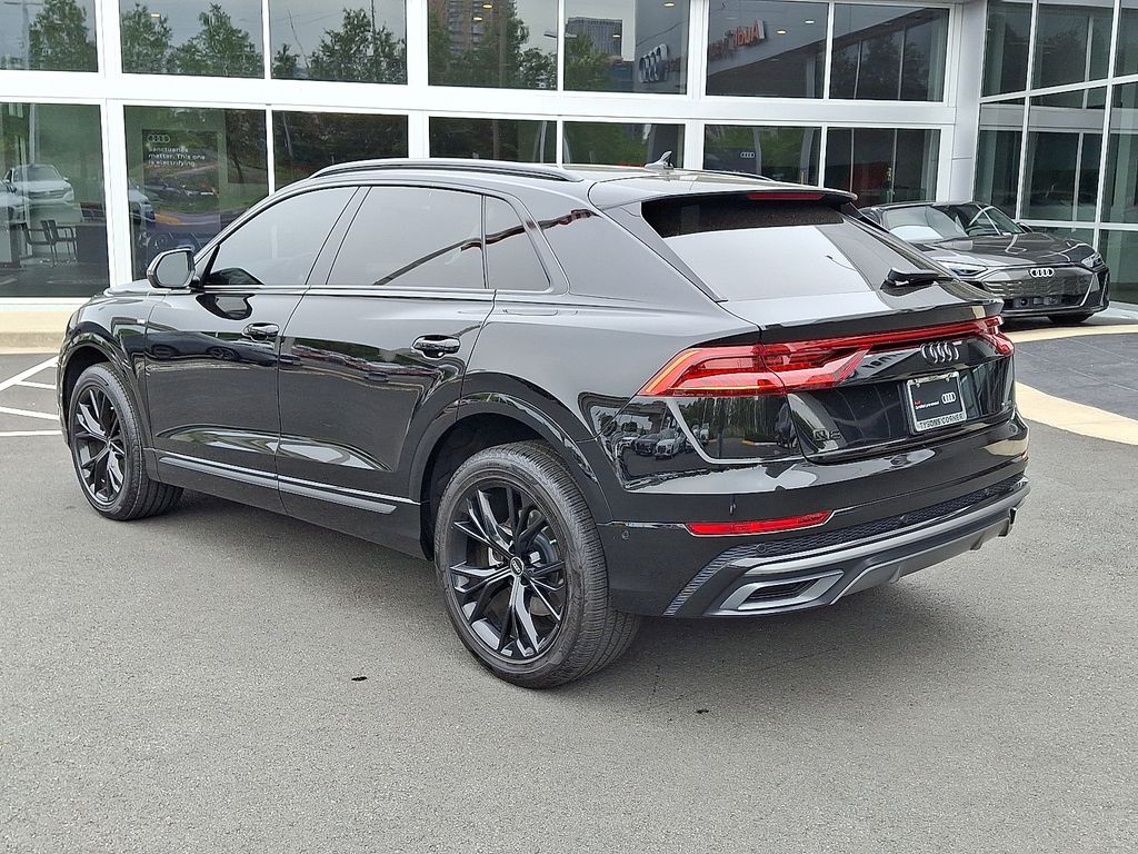 2023 Audi Q8 Premium Plus 6