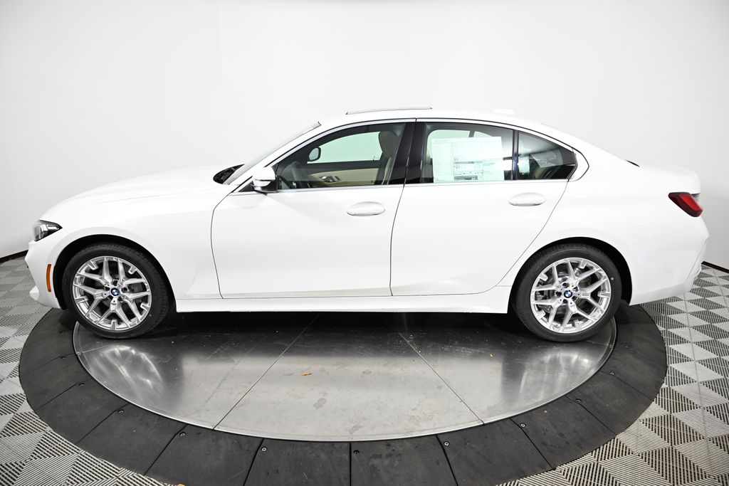 Thumbnail: 2026 BMW 3 Series - 2