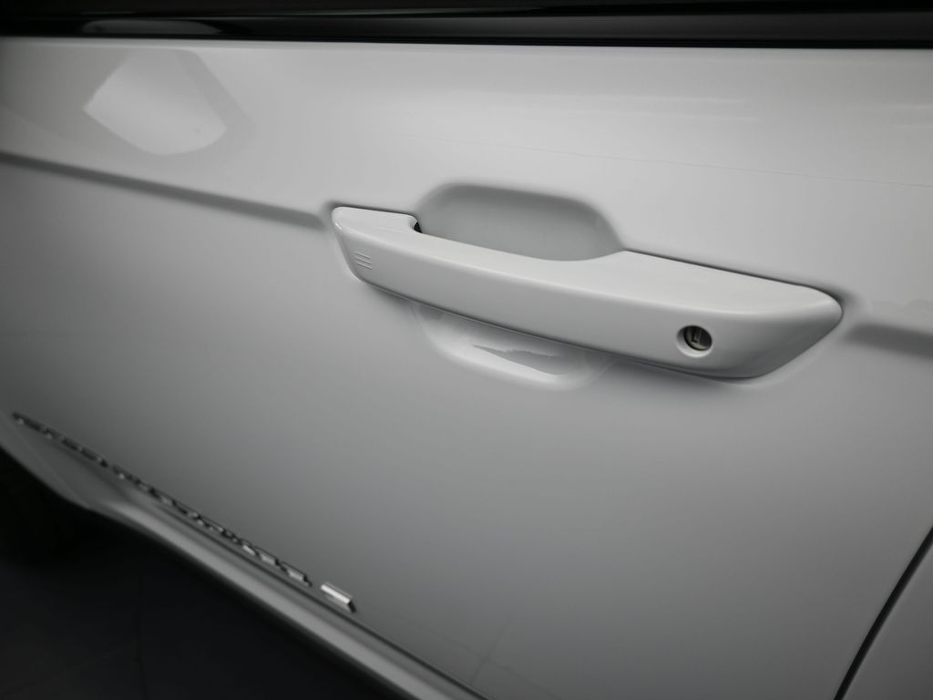 New 2026 Bright White Clearcoat Jeep Limited image 29