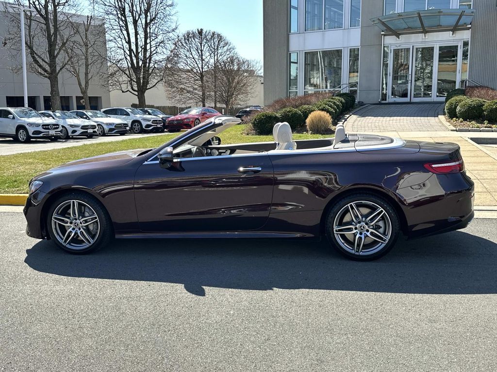 Thumbnail: 2019 Mercedes-Benz E-Class - 22