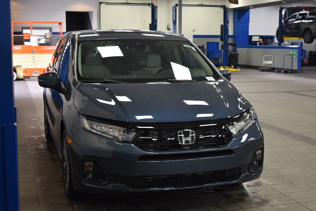 Thumbnail: 2025 Honda Odyssey - 3
