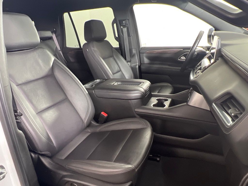 Used 2023 White Chevrolet LT image 37