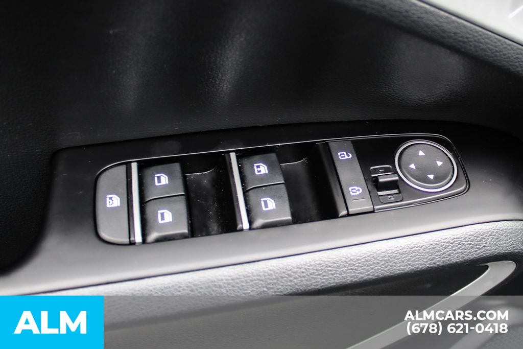 Used 2025 Black Kia LX image 36