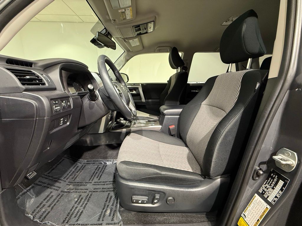 Thumbnail: 2024 Toyota 4Runner - 13