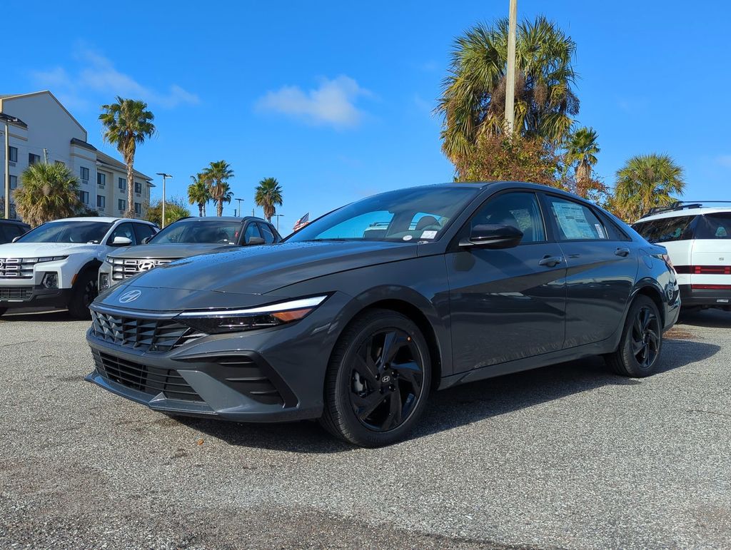2026 Hyundai Elantra SEL Sport FWD