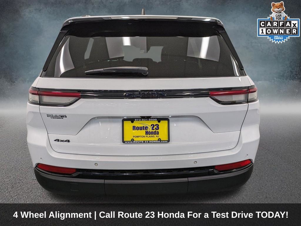 View vehicle photo 6