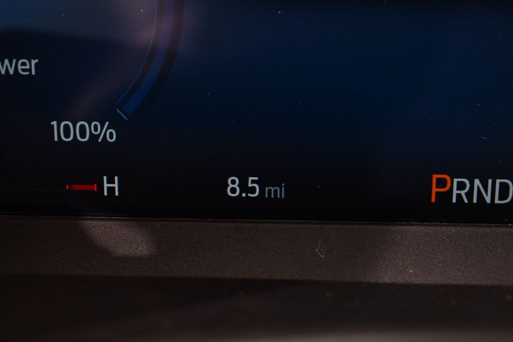 New 2026 Black Ford ST-Line Select Hybrid image 27