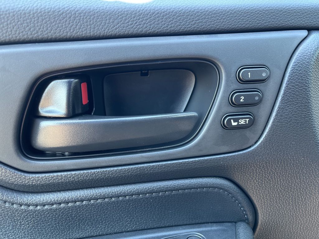 Thumbnail: 2026 Honda Odyssey - 6